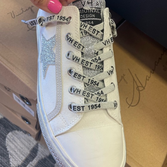 NWT vintage Havana sneakers - Picture 2 of 5